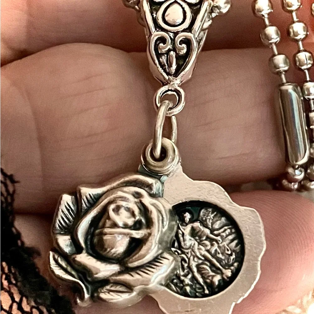 SAINT MICHAEL ROSARY LOCKET NECKLACE - Picture 1 of 10